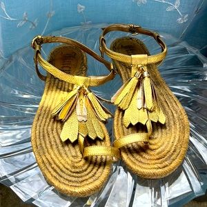 JUICY ✨COUTURE ✨GOLD ESPADRILLE LEATHER SANDALS
